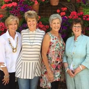 Meet your Posher, Marcie